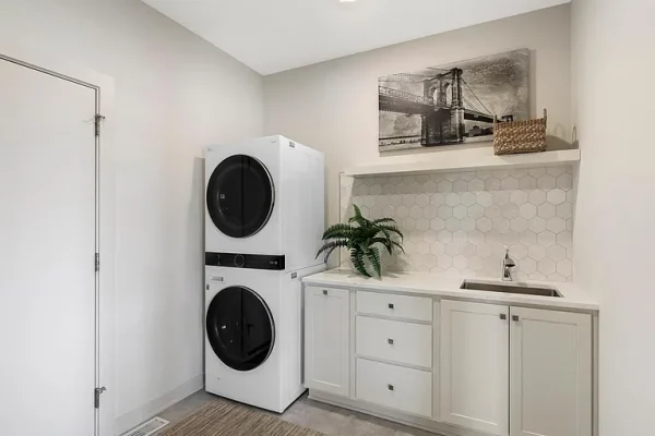 eaecd359e24e8acb743836cb952b14ae-cc_ft_768