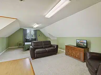 3270a596e3c2258b280d64301b24b80f-cc_ft_384