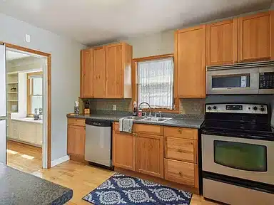 7ef20293a3546731f086a1af6e2b45d5-cc_ft_384