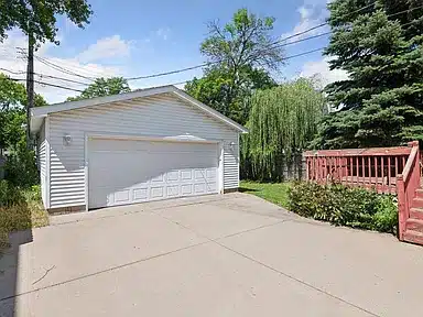 ef7567b80e4c273cc65a787b2094be0a-cc_ft_384