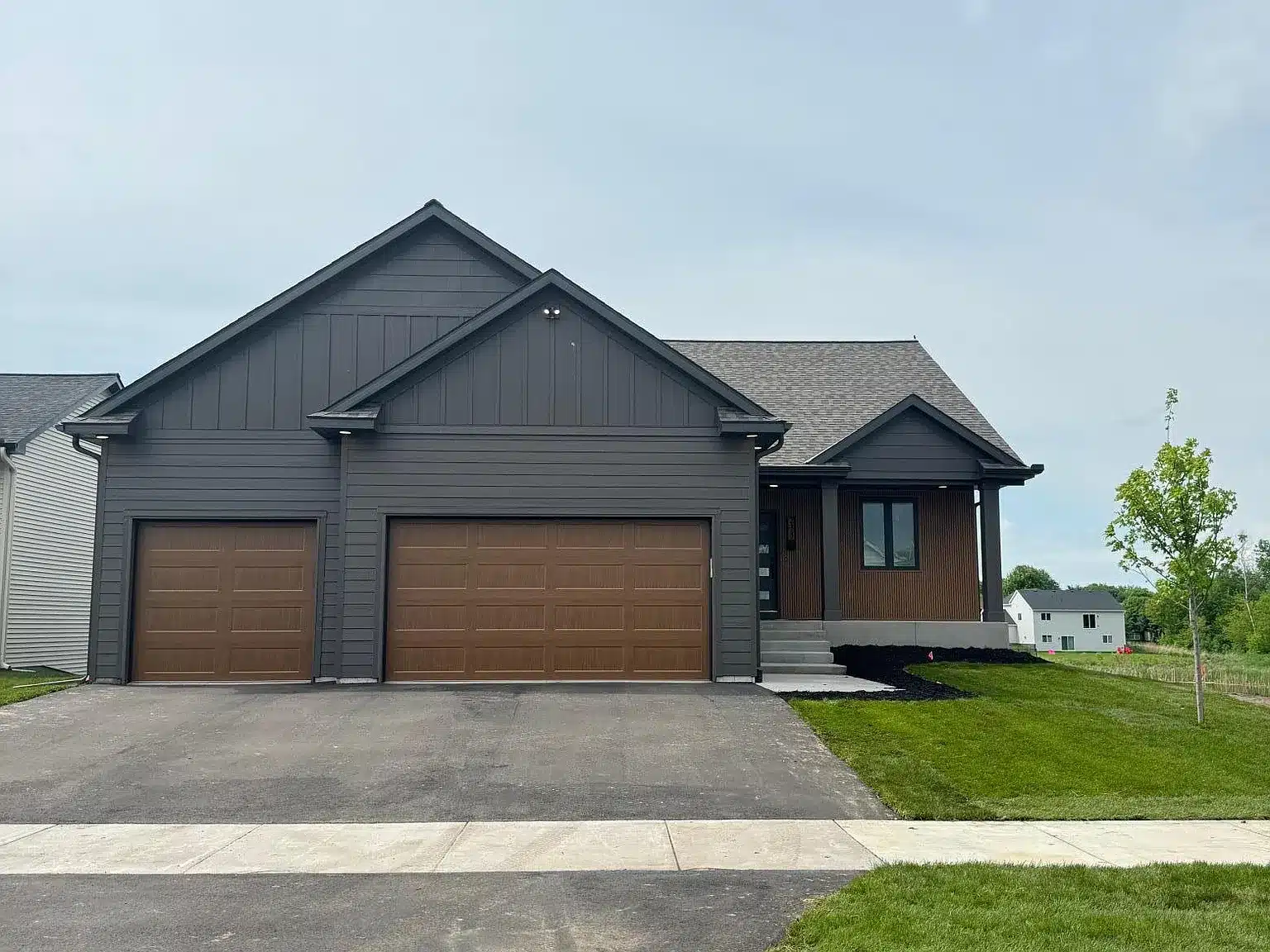 2160 120th Ln NE, Blaine, MN 55449