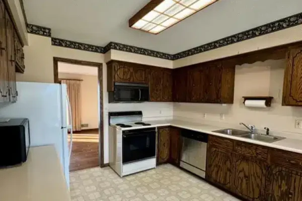 3601-125th-Avenue-NE-Blaine-MN-55449-6801438-image16